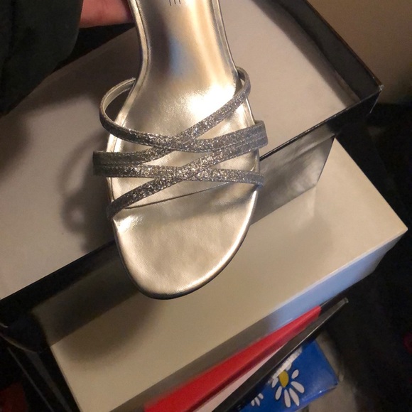 Shoes - Picture 2 of 2